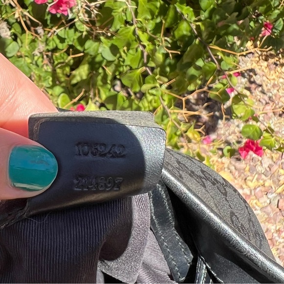 Authentic Gucci canvas hobo shoulder bag - Picture 9 of 12